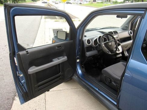 Used 2008 Honda Element EX image 16