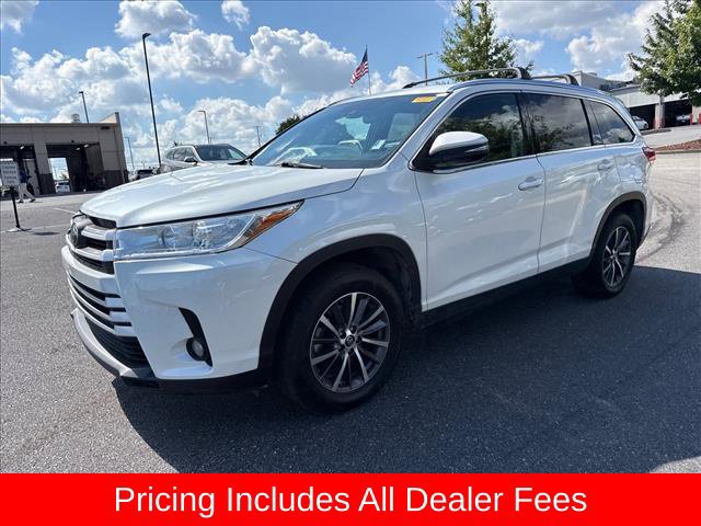 Used 2019 Toyota Highlander XLE FWD image 6