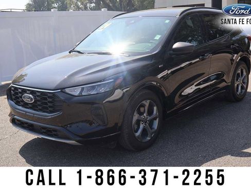 Used 2024 Ford Escape ST-Line w/ Tech Pack #1 FWD image 2