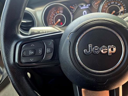 Used 2021 Jeep Wrangler Unlimited Sport AWD/4WD image 24