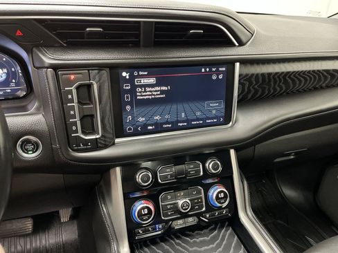 Certified 2023 GMC Yukon Denali w/ LPO, Floor Liner Package AWD/4WD image 19