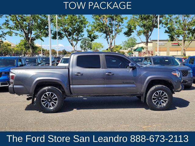 Used 2021 Toyota Tacoma TRD Sport w/ Technology Package RWD image 9