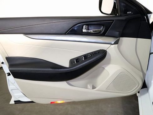 Used 2019 Nissan Maxima 3.5 SL image 23