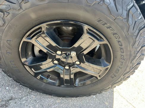 Used 2019 Jeep Wrangler Unlimited Sport S AWD/4WD image 11