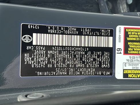 Used 2025 Toyota Camry LE w/ Convenience Package FWD image 24