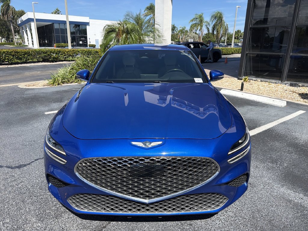 Used 2022 Genesis G70 3.3T RWD image 3