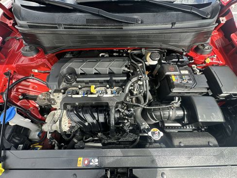 Used 2022 Hyundai Venue SE w/ Cargo Package image 33