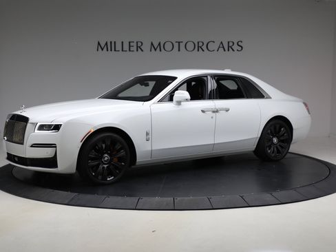 Certified 2023 Rolls-Royce Ghost image 5