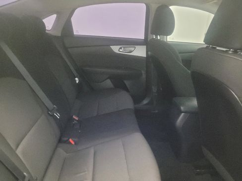 Used 2023 Kia Forte LXS w/ LXS Technology Package FWD image 19
