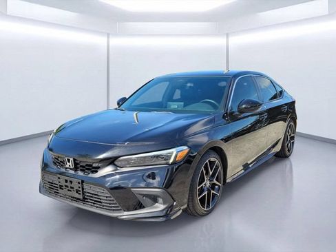 Used 2023 Honda Civic Sport Touring image 2