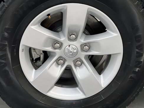 Used 2024 RAM 1500 Classic SLT RWD image 62