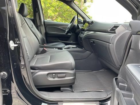 Used 2022 Honda Passport EX-L image 17