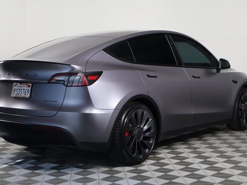 Used 2023 Tesla Model Y Performance image 4