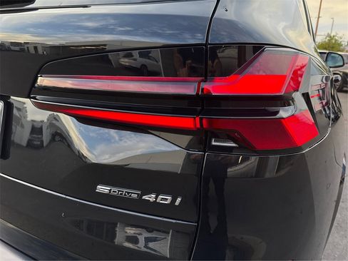 New 2026 BMW X5 sDrive40i w/ M Sport Package image 17