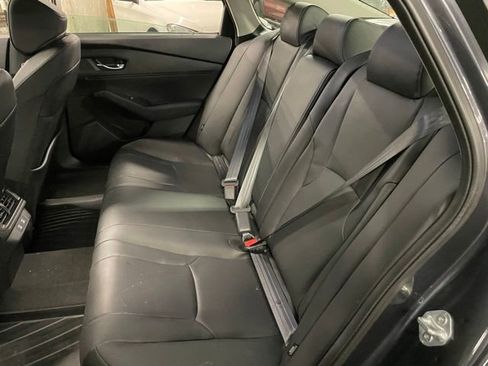 Used 2025 Honda Accord EX-L image 7