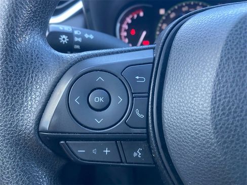 Used 2023 Toyota RAV4 LE image 20