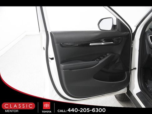 Used 2023 Kia Seltos EX AWD/4WD image 4