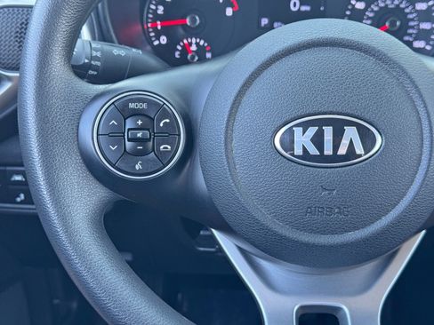 Used 2021 Kia Soul S image 19