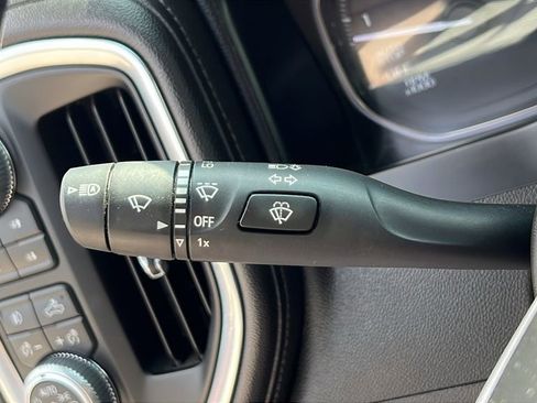 Used 2020 GMC Sierra 1500 SLT w/ SLT Premium Plus Package image 16