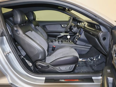 Used 2020 Ford Mustang Shelby GT350 w/ Technology Package image 42