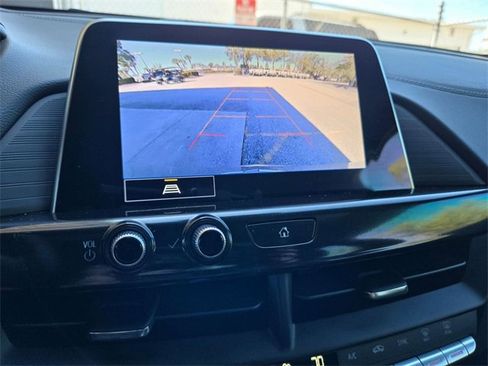 Used 2025 Cadillac CT4 Premium Luxury image 16