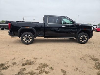 New 2026 GMC Sierra 2500 Denali w/ Denali Reserve Package