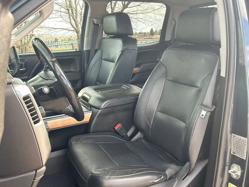 Used 2019 Chevrolet Silverado 3500 LTZ w/ Duramax Plus Package image 30