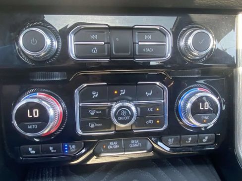 Used 2024 GMC Yukon Denali w/ Max Trailering Package AWD/4WD image 26