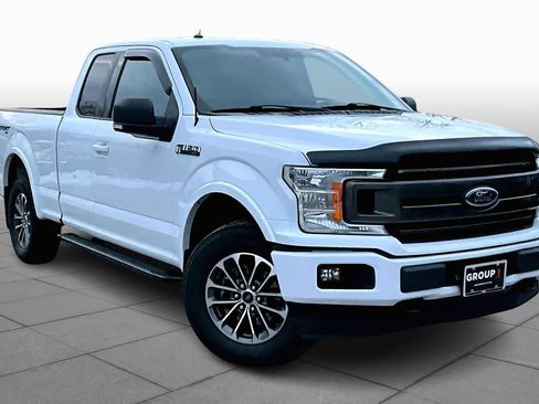 Used 2018 Ford F150 XLT w/ Equipment Group 302A Luxury image 2