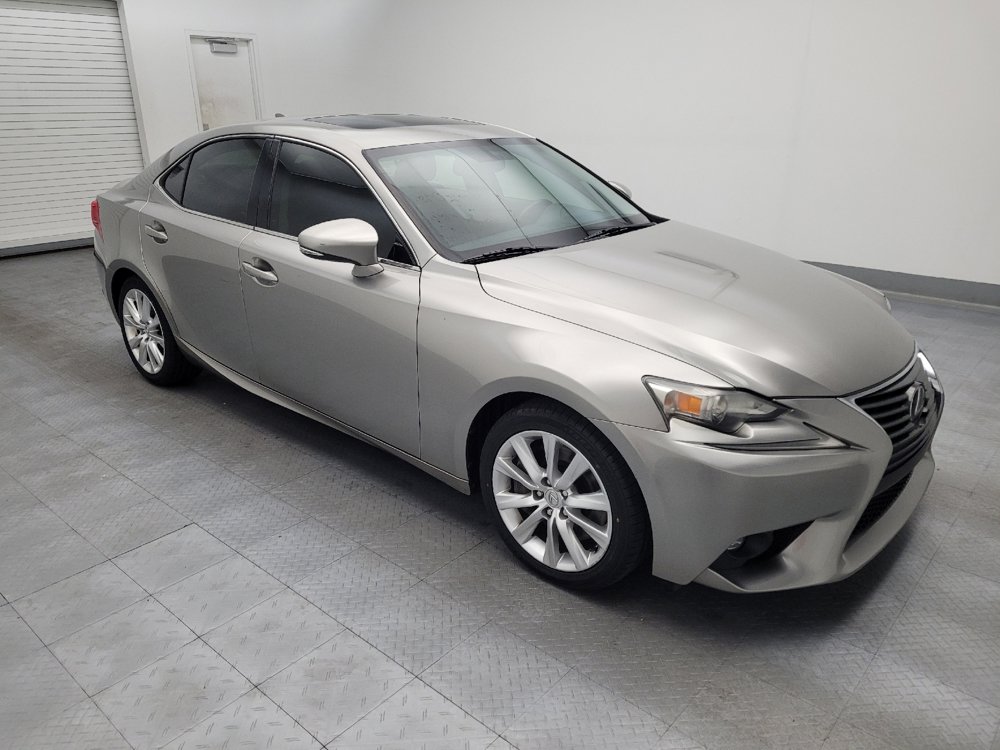 Used 2016 Lexus IS 200t RWD image 11