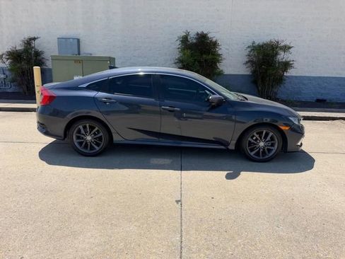 Used 2021 Honda Civic EX image 2