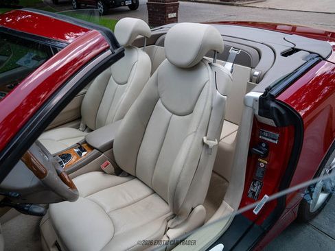 Used 2004 Mercedes-Benz SL 500 image 86