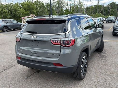Used 2024 Jeep Compass Limited AWD/4WD image 50