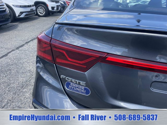 Used 2021 Kia Forte GT-Line w/ GT-Line Premium Package FWD image 5