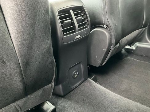 Used 2022 Ford Escape SEL image 20