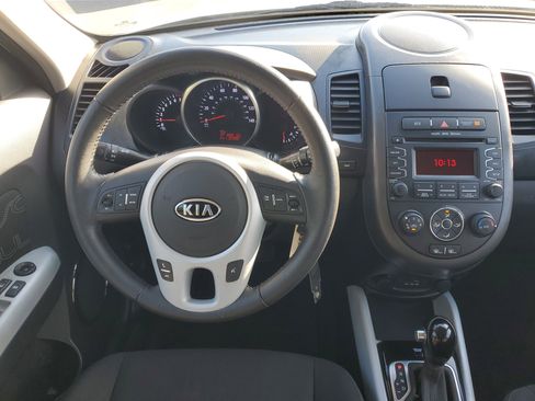 Used 2012 Kia Soul + image 18