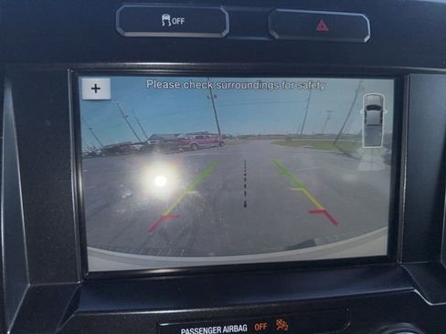 Used 2016 Ford F150 Platinum w/ Max Trailer Tow Package image 19