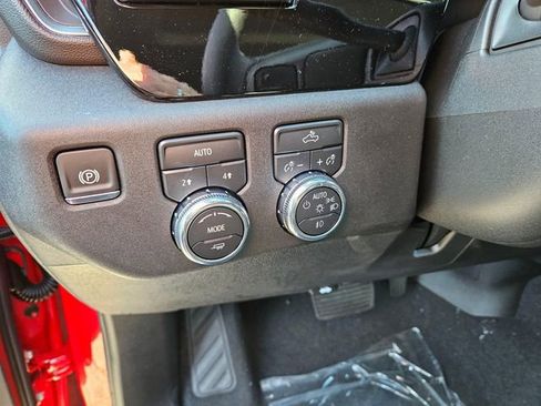New 2026 GMC Sierra 1500 Elevation AWD/4WD image 24