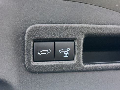 Used 2024 Toyota bZ4X AWD w/ Weather Package image 32