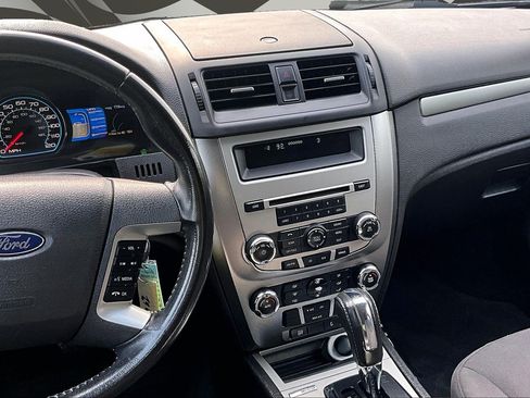 Used 2012 Ford Fusion Hybrid FWD image 6
