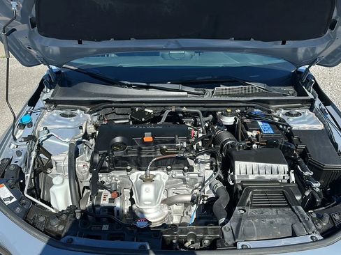 Used 2024 Honda Civic Sport image 8