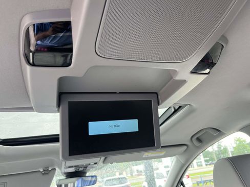 Used 2021 Honda Odyssey Touring image 9