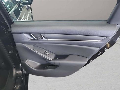 Used 2022 Honda Accord Sport image 23