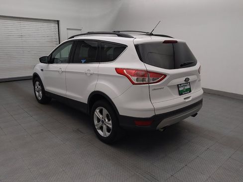 Used 2016 Ford Escape SE w/ SE Leather Comfort Package FWD image 5