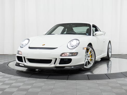 Used 2007 Porsche 911 GT3 RWD image 40