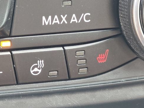 Used 2024 Ford Maverick Lariat AWD/4WD image 6