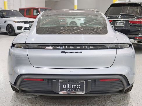 Used 2021 Porsche Taycan 4S image 13