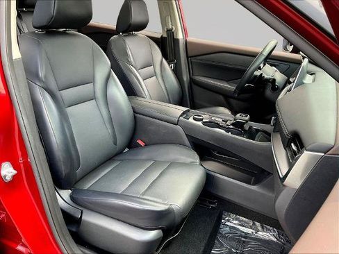 Used 2023 Nissan Rogue SV w/ SV Premium B Package AWD/4WD image 29