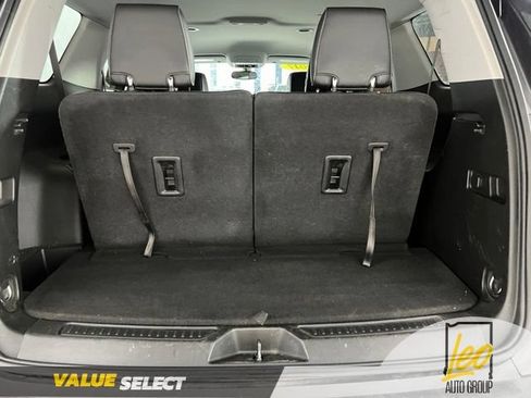 Used 2017 GMC Acadia SLT FWD image 20