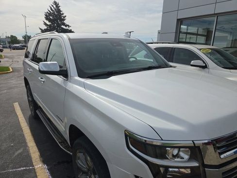 Used 2017 Chevrolet Tahoe Premier AWD/4WD image 3
